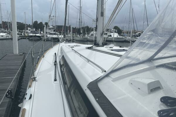 Photo of the 2017 Beneteau Oceanis 45 "La Belle Vie"