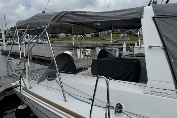 La Belle Vie 45ft Beneteau Yacht For Sale