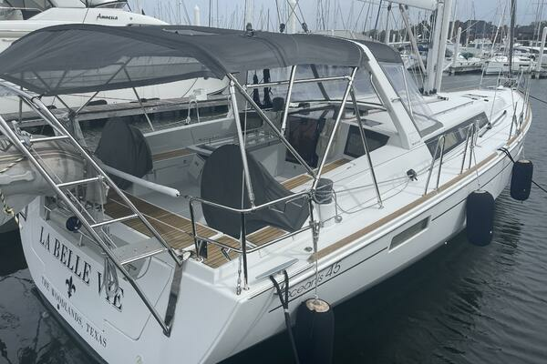 Photo of the 2017 Beneteau Oceanis 45 "La Belle Vie"