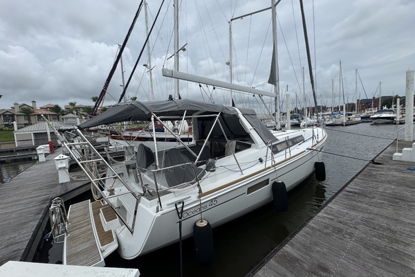 La Belle Vie 45ft Beneteau Yacht For Sale