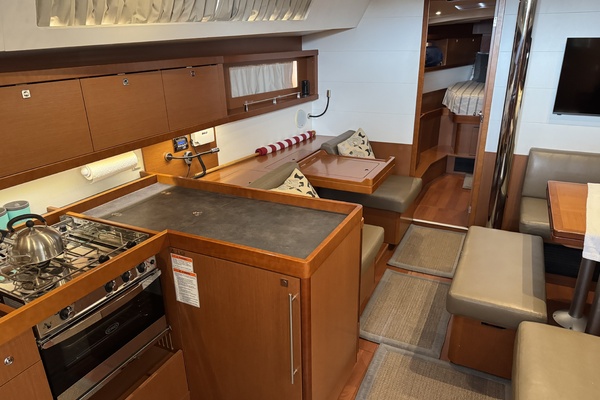 La Belle Vie 45ft Beneteau Yacht For Sale