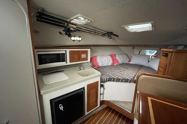 FO REEL 30ft Pursuit Yacht For Sale