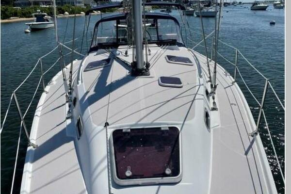 Melodie 35ft Catalina Yacht For Sale