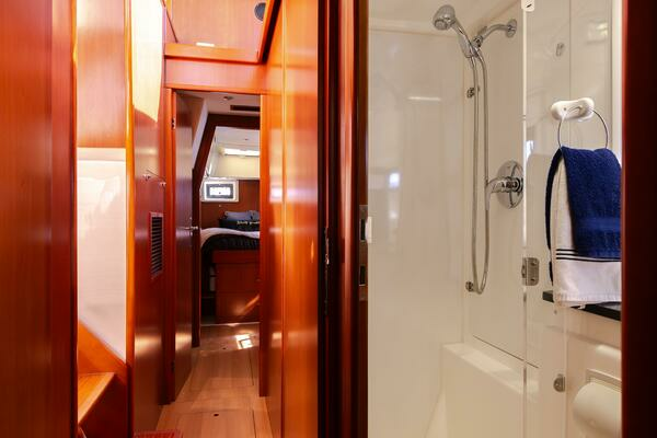 WIDTH GRATITUDE 48ft Leopard Yacht For Sale