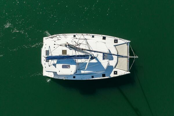 WIDTH GRATITUDE 48ft Leopard Yacht For Sale