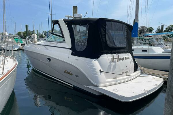 32ft Rinker Yacht For Sale