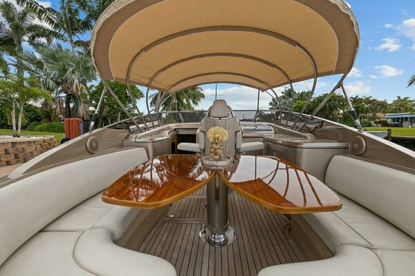 2010 Riva 44