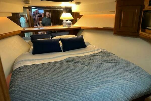 Photo of the 1990 Viking 38 Convertible "PIGAL"