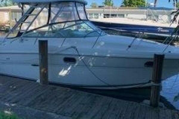 29ft Sea Ray Yacht For Sale