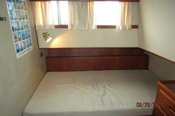 36' Grand Banks master stateroom starboard