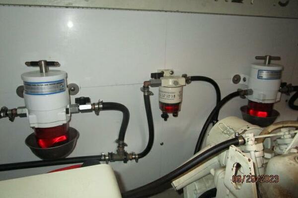 36' Grand Banks fuel filters