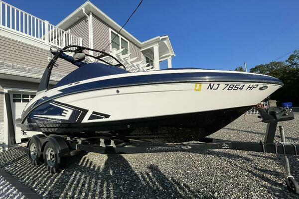 Photo of the 2016 Chaparral 223 Vortex