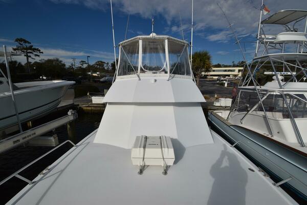43ft Hatteras Yacht For Sale