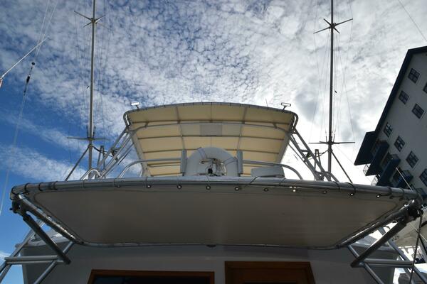 43ft Hatteras Yacht For Sale