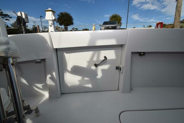 43ft Hatteras Yacht For Sale