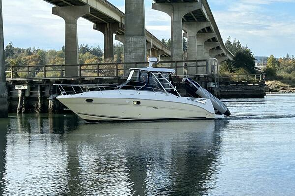 Sea Ray  Yacht For Sale