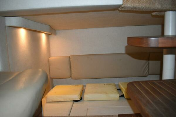 Sea Ray  Yacht For Sale