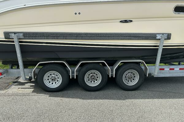 Sea Ray  Yacht For Sale