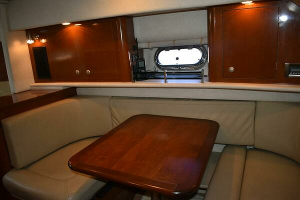 Sea Ray  Yacht For Sale