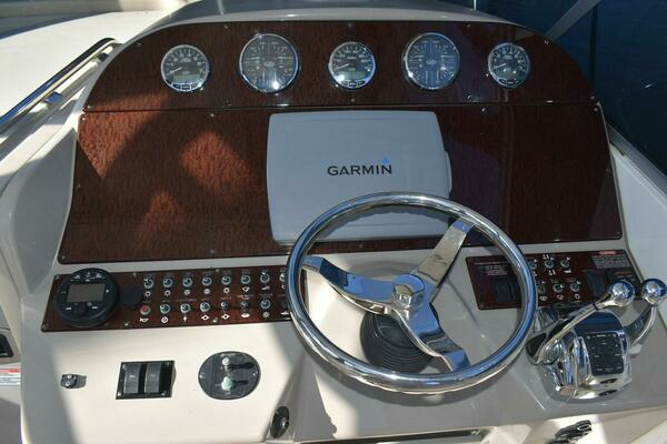 Sea Ray  Yacht For Sale