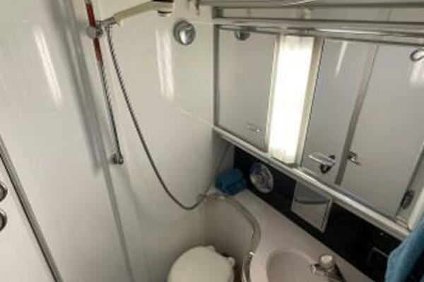 43ft Wellcraft Yacht For Sale