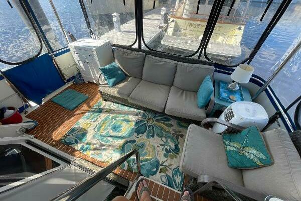 43ft Wellcraft Yacht For Sale