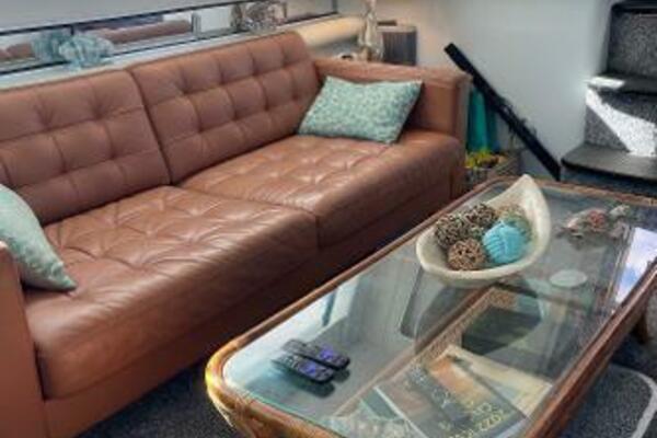 43ft Wellcraft Yacht For Sale