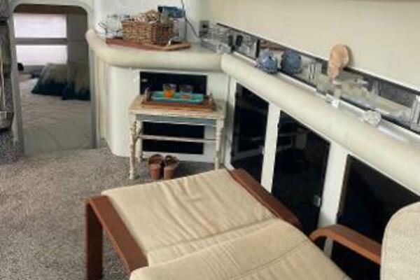 43ft Wellcraft Yacht For Sale