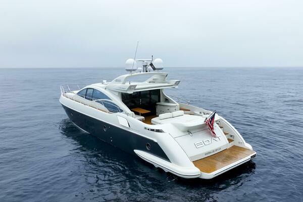 2011 Azimut 68