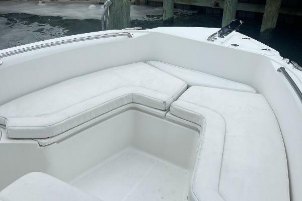 22ft Boston Whaler Yacht For Sale