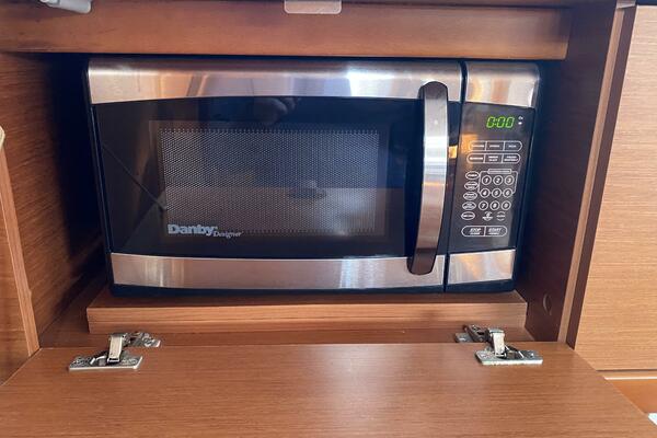 Cloud Nine 41ft Beneteau Yacht For Sale Cloud Nine 41ft Beneteau Yacht For Sale