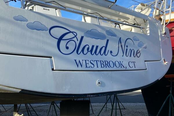 Cloud Nine 41ft Beneteau Yacht For Sale Cloud Nine 41ft Beneteau Yacht For Sale