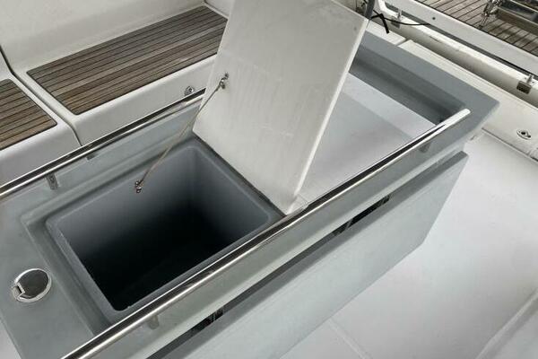 Cloud Nine 41ft Beneteau Yacht For Sale Cloud Nine 41ft Beneteau Yacht For Sale