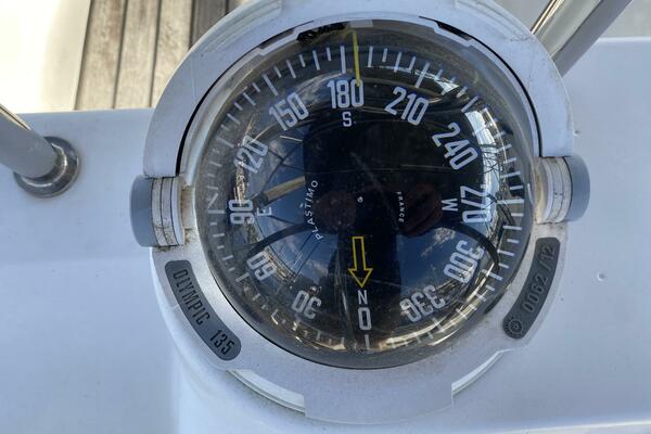 Cloud Nine 41ft Beneteau Yacht For Sale Cloud Nine 41ft Beneteau Yacht For Sale