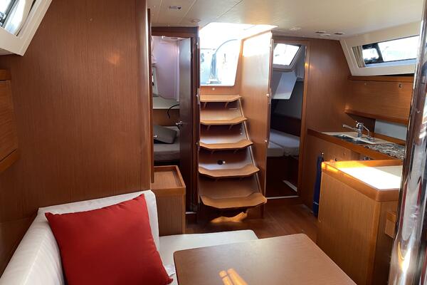 Cloud Nine 41ft Beneteau Yacht For Sale Cloud Nine 41ft Beneteau Yacht For Sale