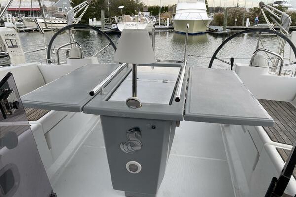 Cloud Nine 41ft Beneteau Yacht For Sale Cloud Nine 41ft Beneteau Yacht For Sale