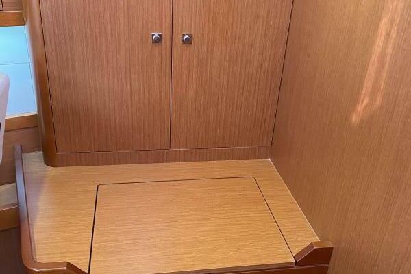 Cloud Nine 41ft Beneteau Yacht For Sale Cloud Nine 41ft Beneteau Yacht For Sale