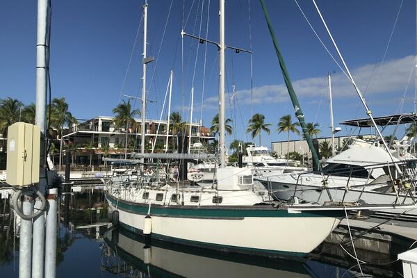 Karana 39ft Horizon Yacht For Sale