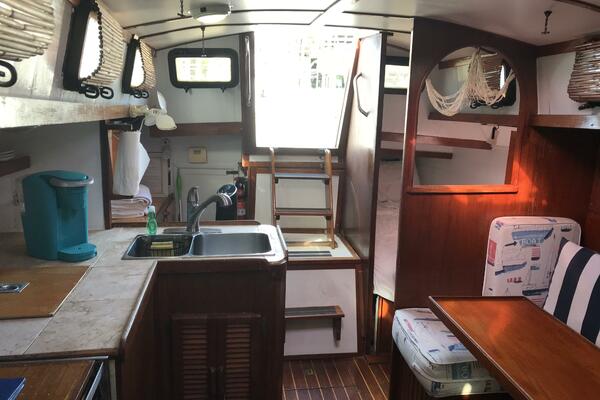 Karana 39ft Horizon Yacht For Sale