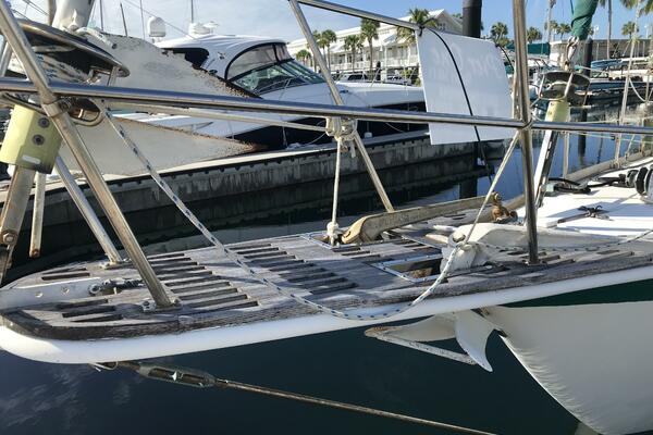 Karana 39ft Horizon Yacht For Sale
