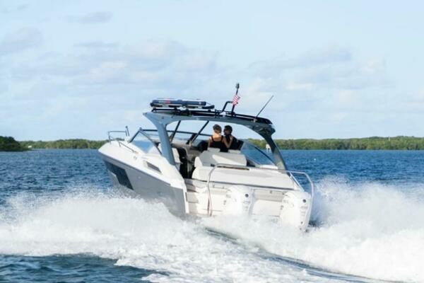 Photo of the 2023 Windy 40 Camira SX