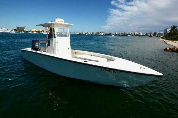 Photo of the 2013 Rambo CENTER CONSOLE 27