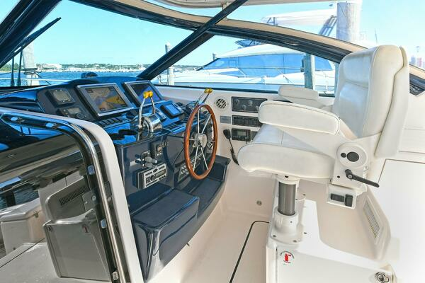 2008 Tiara Yachts 42