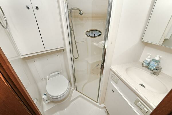 2008 Tiara Yachts 42