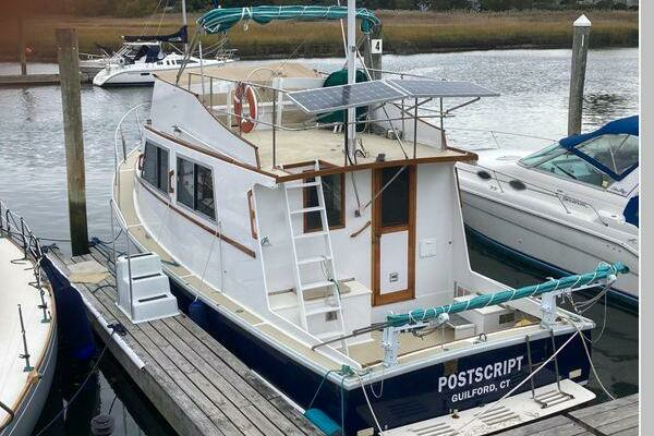 Photo of the 1984 Duffy Flybridge Cruiser "Postscript "