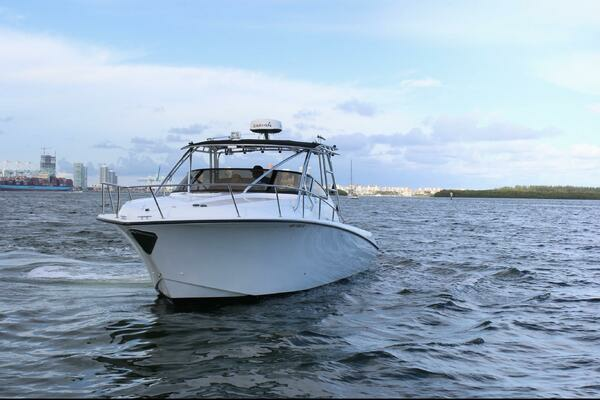 Photo of the 2007 Fountain 33 Sportfish Cruiser
