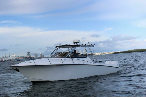 Photo of the 2007 Fountain 33 Sportfish Cruiser