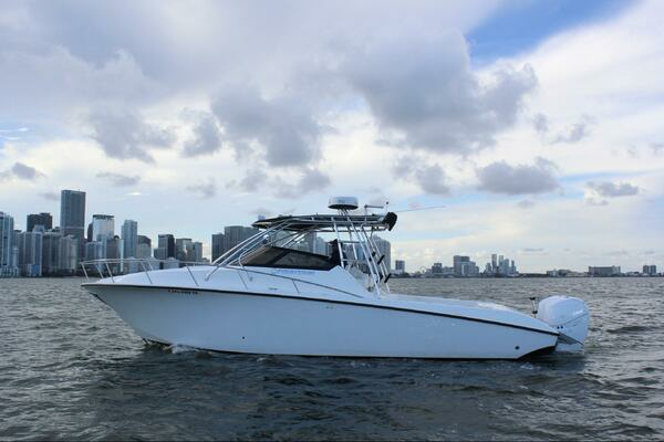 Photo of the 2007 Fountain 33 Sportfish Cruiser