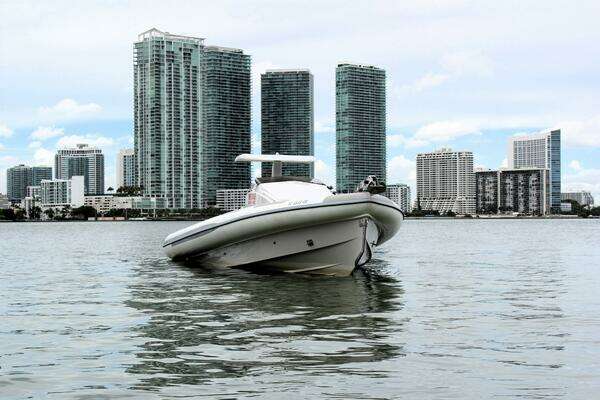 Photo of the 2013 Zeta 34 Custom