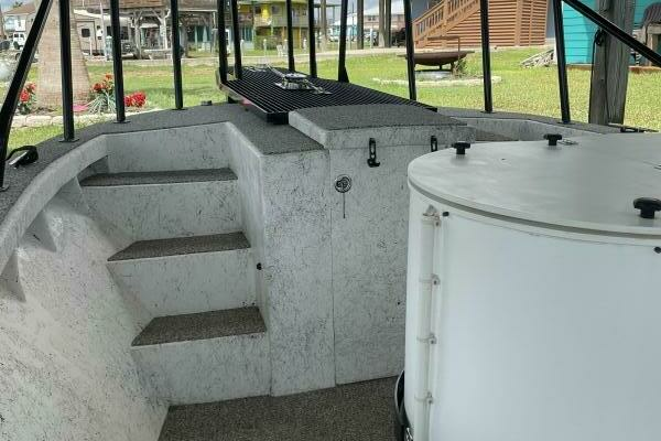 Photo of the 1997 Custom 31 Center Console "Pullin Drag"